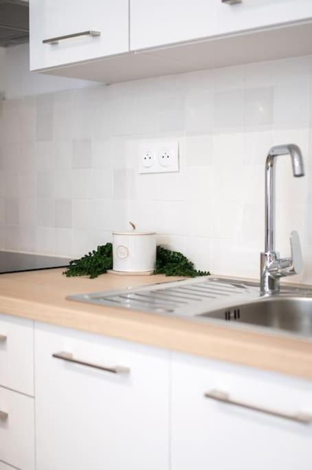Hsh Traversiere-Boulogne-Billancourt I Appartement 4P Exterior photo